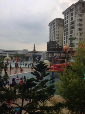 Apartments & FREE access to Waterpark at B Lagoon Melaka